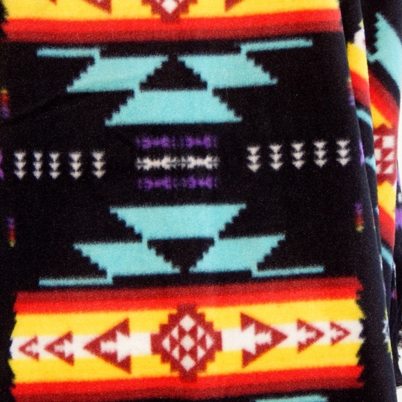Fringed Waterfall Vest Southwestern Pattern - Picture 3 of 3